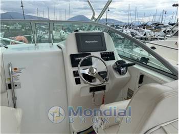 Robalo R265 Walkaround