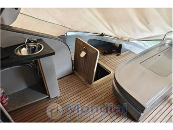 AB Yachts AB 68
