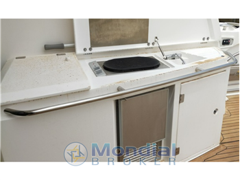 Sunseeker Predator 62