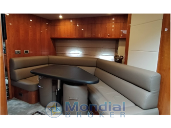 Sunseeker Predator 62