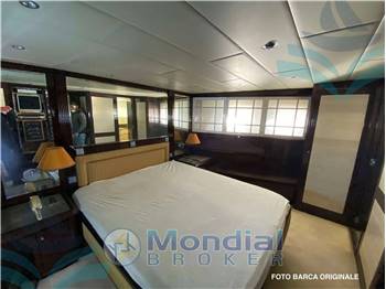 Overmarine Mangusta Yachts Mangusta 100