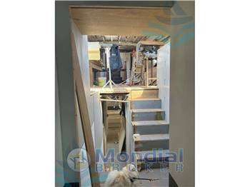 Overmarine Mangusta Yachts Mangusta 100