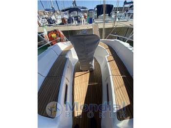 Bavaria yacht 38 cruiser