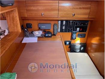 Bavaria yacht 38 cruiser