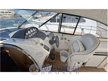 BAVARIA 35 HT