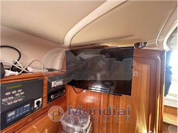 BAVARIA 35 HT