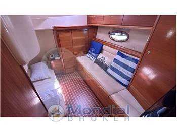 BAVARIA 35 HT