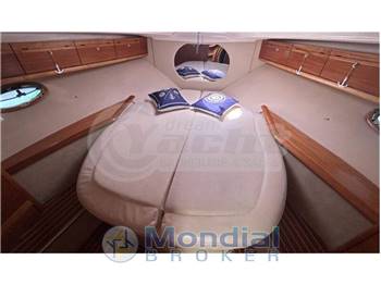 BAVARIA 35 HT