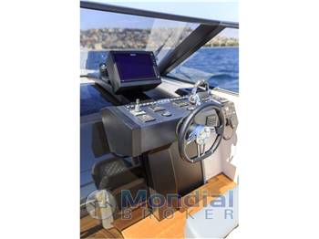 RIO YACHTS SPIDER 40