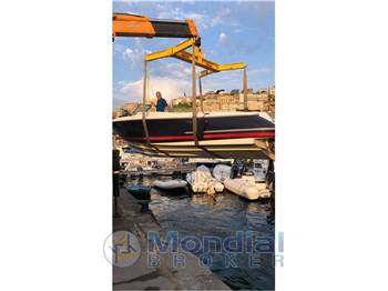 CHRIS CRAFT CORSAIR 28