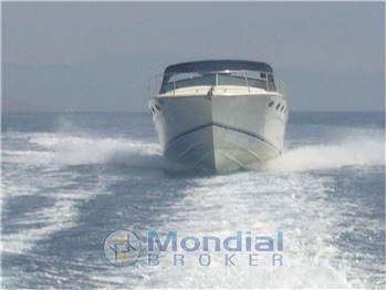 TORNADO 38 FLUSH DECK
