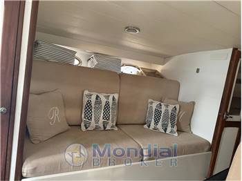 Tornado 38 Flush Deck