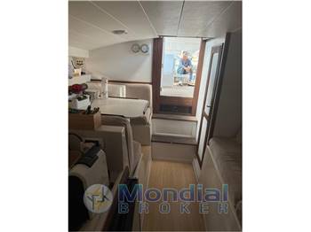 Tornado 38 Flush Deck