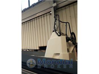 LEVI RIBS PMP 8punto5