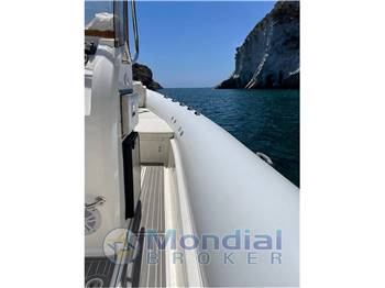 MARINE CLUB SEACLUB 27'