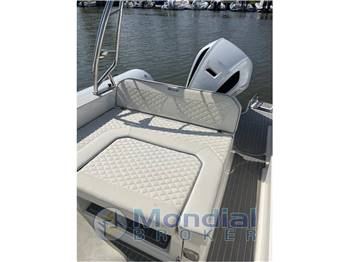MARINE CLUB SEACLUB 27'