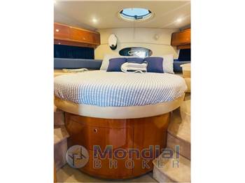 REGAL YACHTS 4260 Commodore