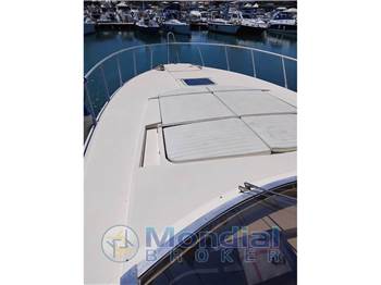 FERRETTI ALTURA 38' ESTATE