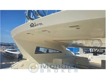 RIVA ATHENA 115'