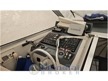 MOCHI CRAFT TUXEDO 42'