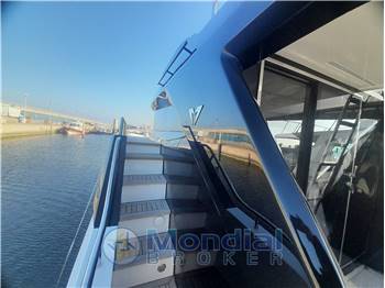 MUNSTAGO NAVETTA 46' (demo boat)
