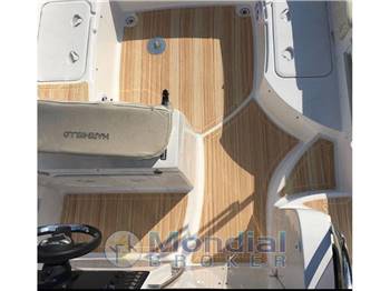 MARINELLO 26' CABIN