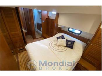 SASGA YACHTS MENORQUIN 54' Fly