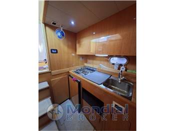 RAFFAELLI TYPHOON 38'