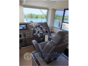 CRANCHI ECO TRAWLER 53