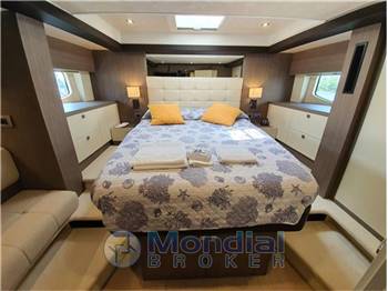 CRANCHI ECO TRAWLER 53