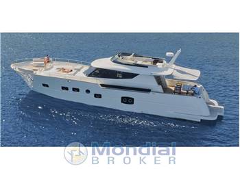 MONACHUS YACHTS 70' Fly