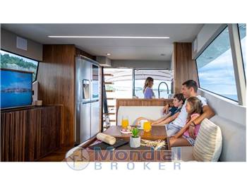 MONACHUS YACHTS 70' Fly