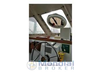 Comar Comet 11