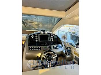 Airon Marine 4800 t-top