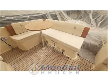 Invictus 280 CX