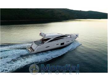 Princess Yachts V72