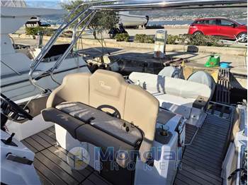Ranieri International Next 330 LX