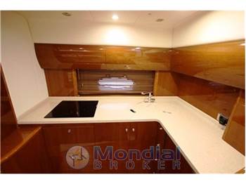 Princess Yachts V 48