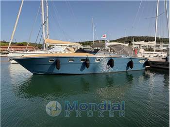 Magnum Marine 35