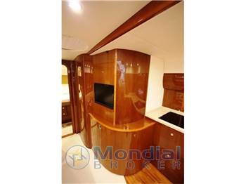Princess Yachts V 48