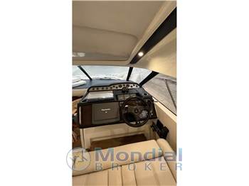 Princess Yachts V 48