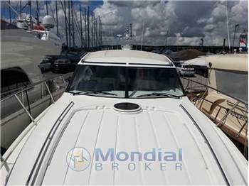 Princess Yachts V45