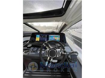 Sunseeker Predator 55 EVO