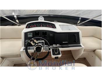 Princess Yachts 62