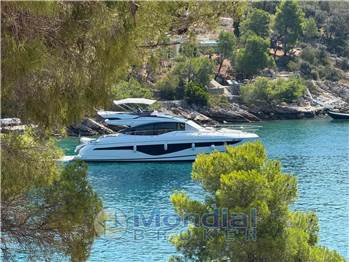Princess Yachts S62