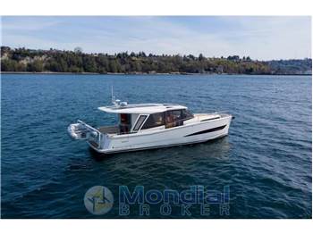 Greenline Yachts 39