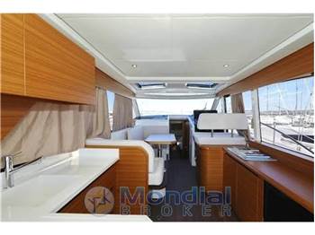 Greenline Yachts 39