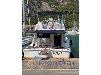 Riviera Marine 43 Fly