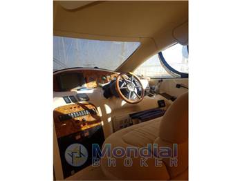 Azimut 39