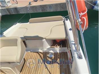 Ter,inal Boat Freetime 24 open 24